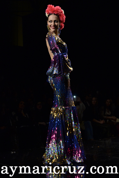 Eva González modelo SIMOF moda flamenca