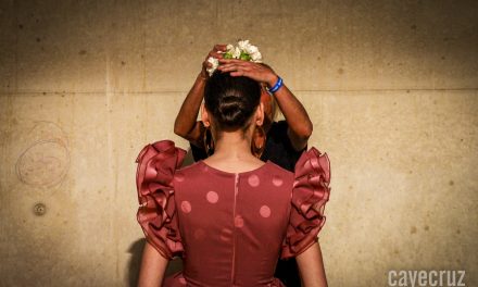 Moda Flamenca 2020: no sigas leyendo, sólo dale a like